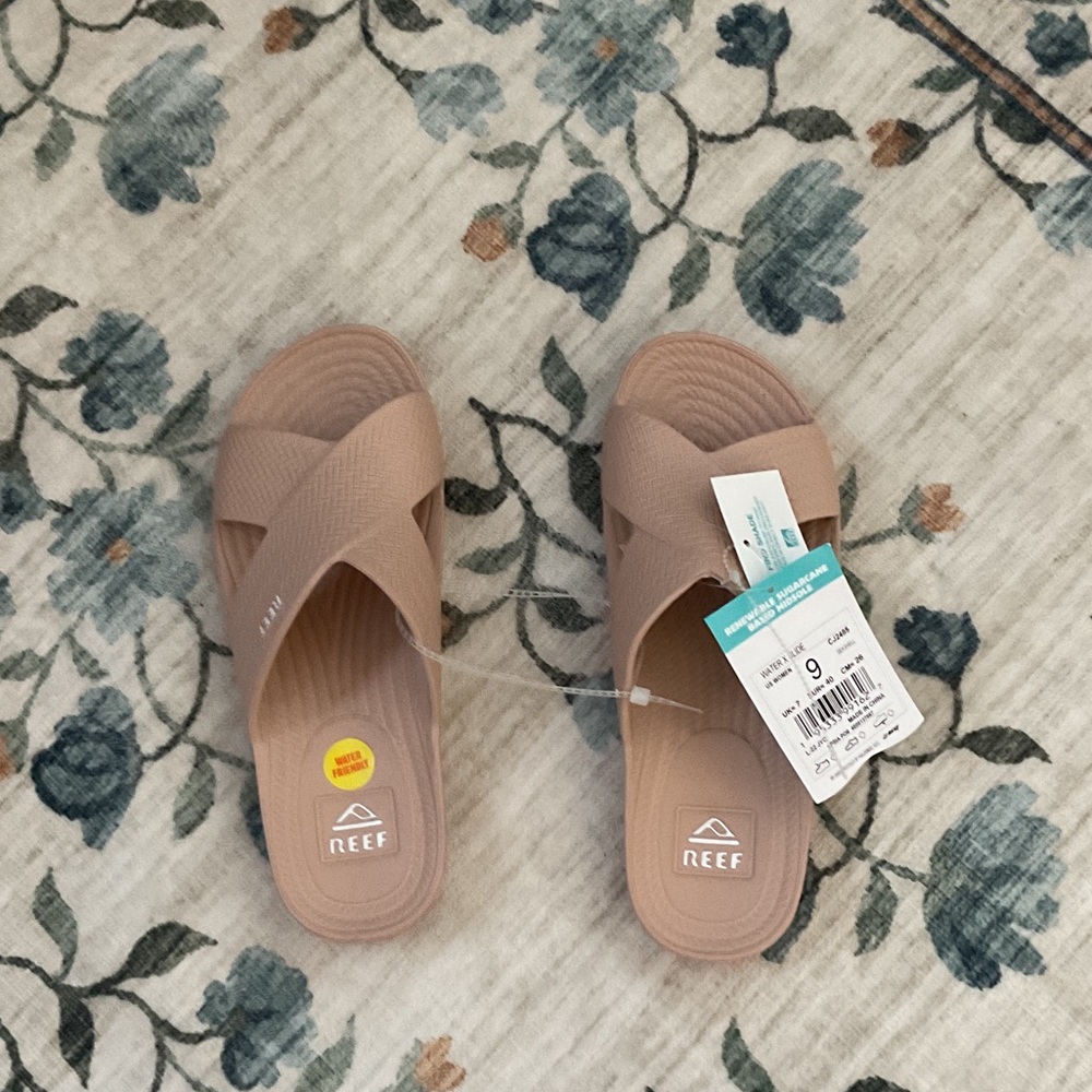 Reef Women's Beige Slide Sandals